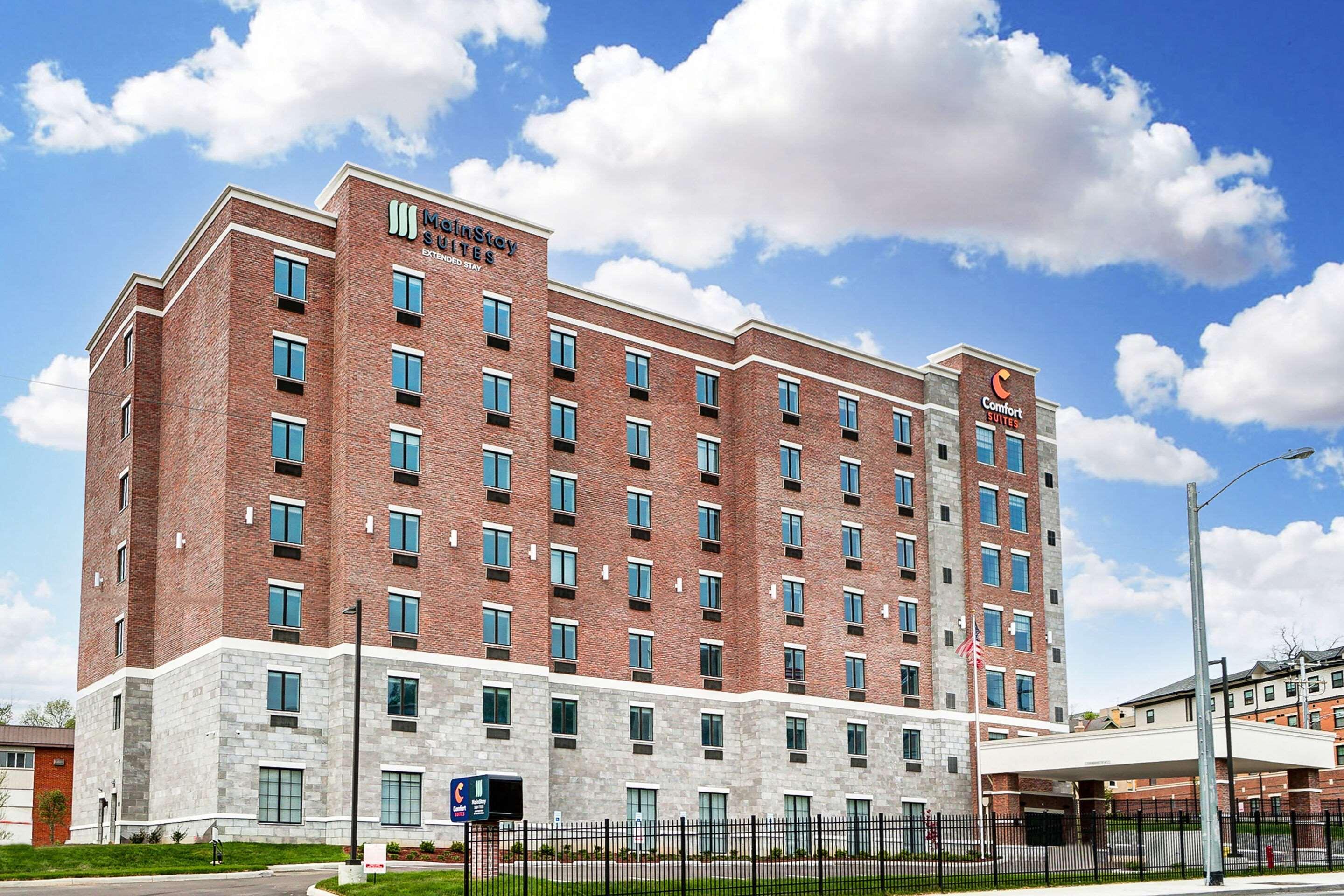 Mainstay Suites Cincinnati University - Uptown المظهر الخارجي الصورة