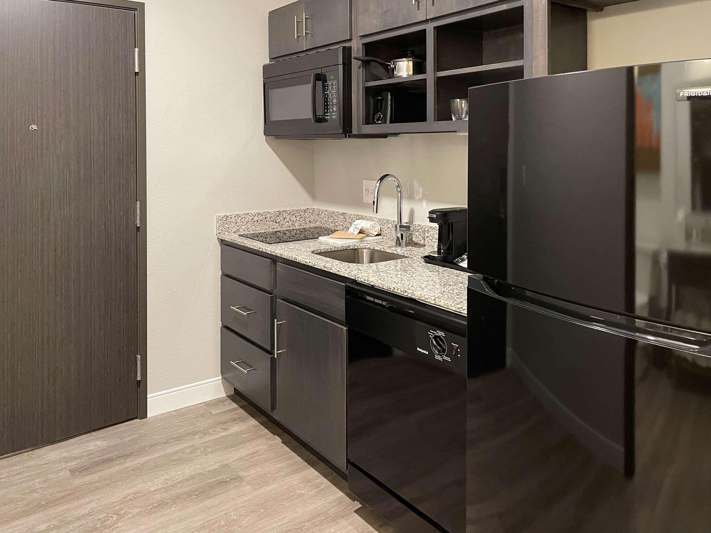 Mainstay Suites Cincinnati University - Uptown المظهر الخارجي الصورة