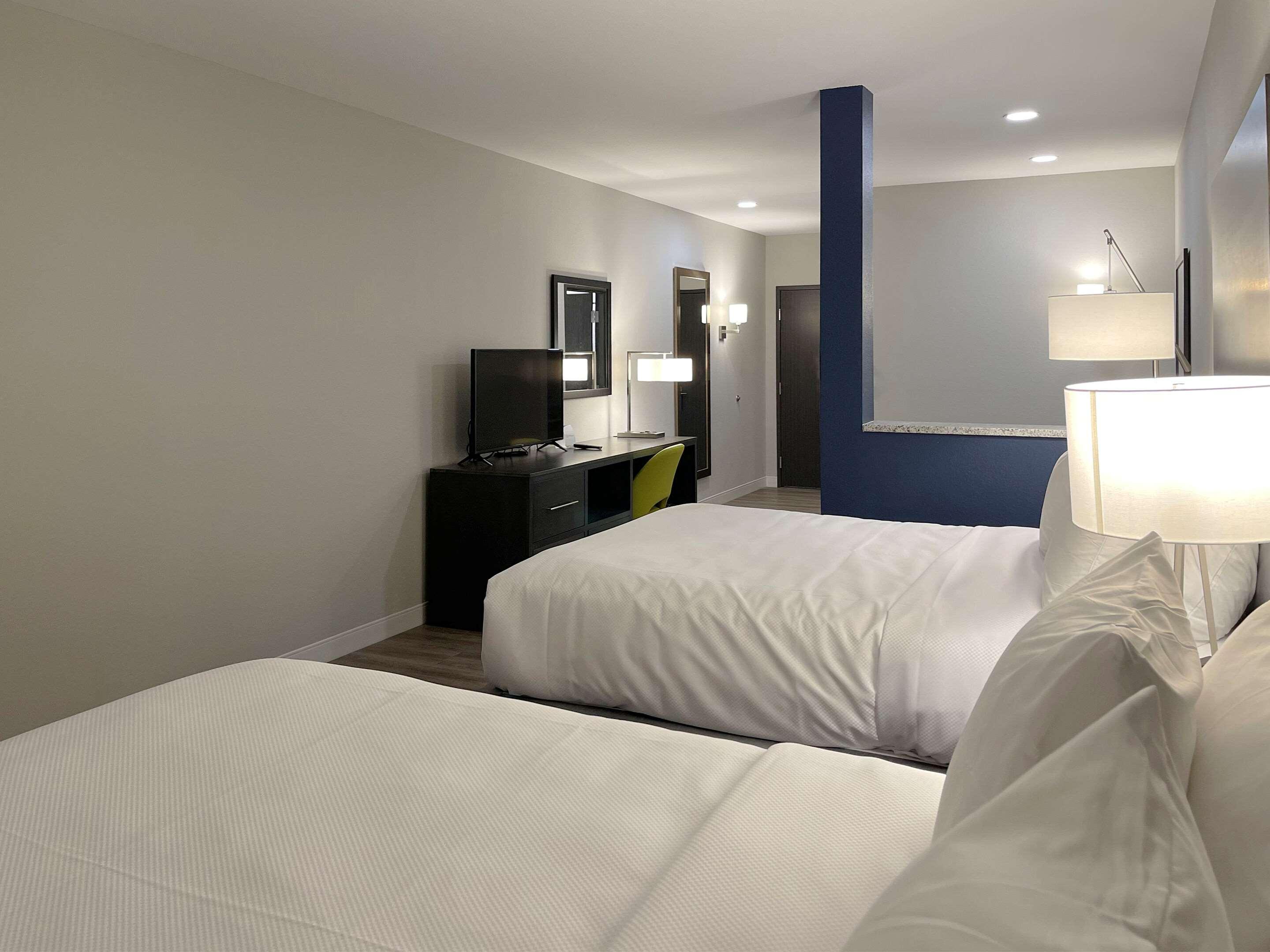 Mainstay Suites Cincinnati University - Uptown المظهر الخارجي الصورة