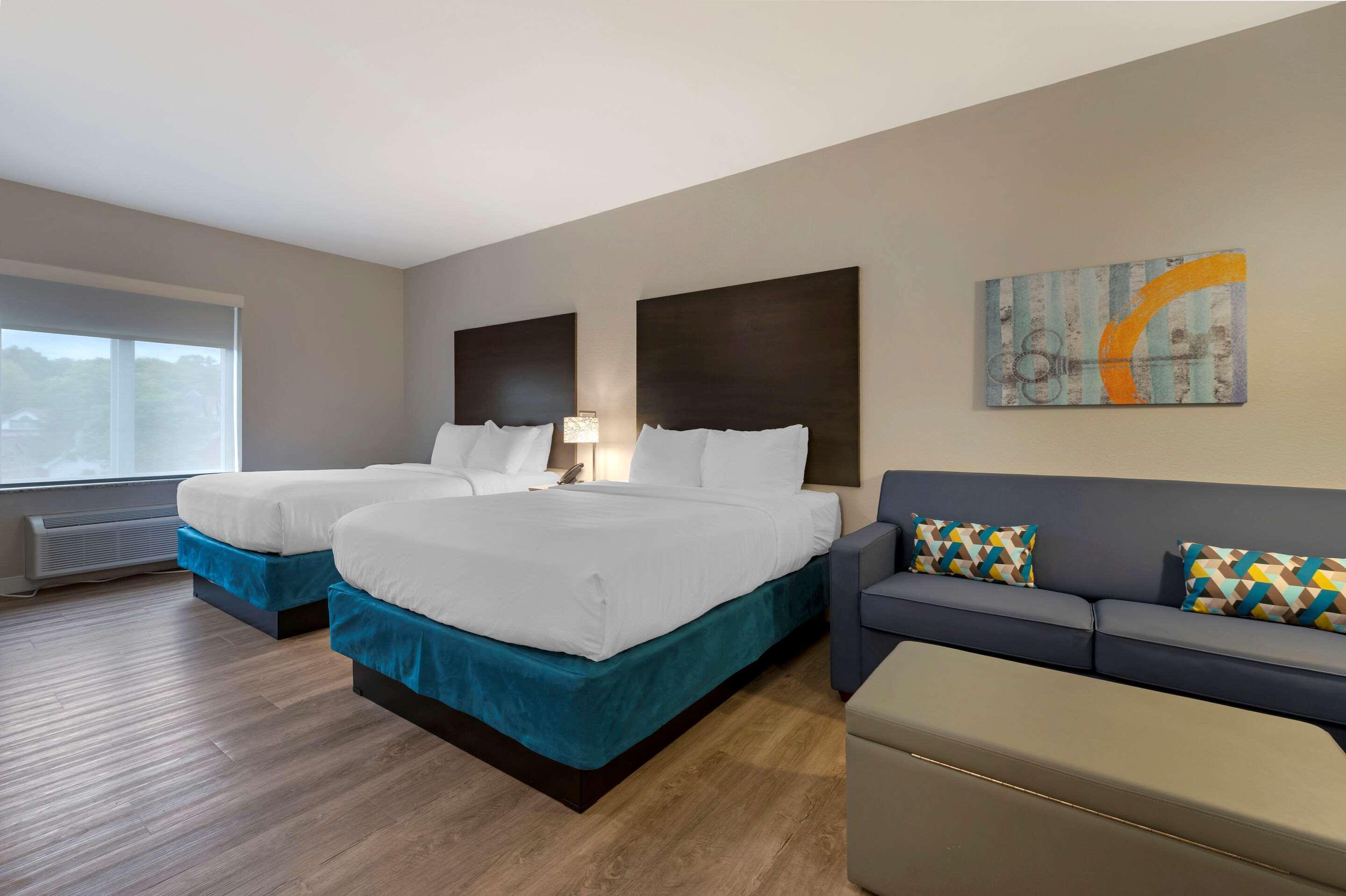 Mainstay Suites Cincinnati University - Uptown المظهر الخارجي الصورة